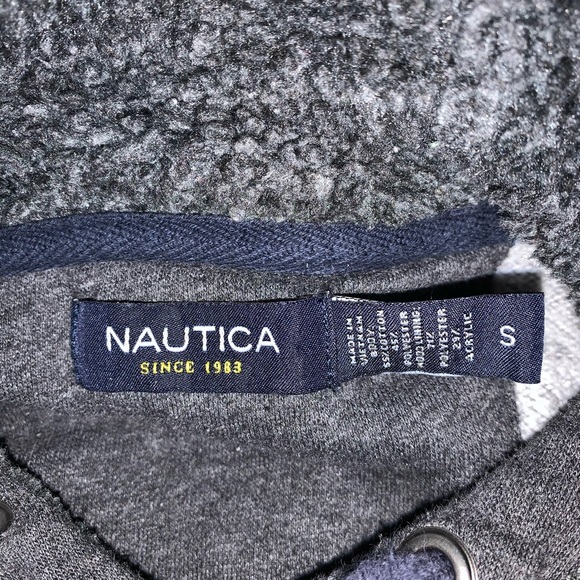 Nautica - Picture 3 of 3